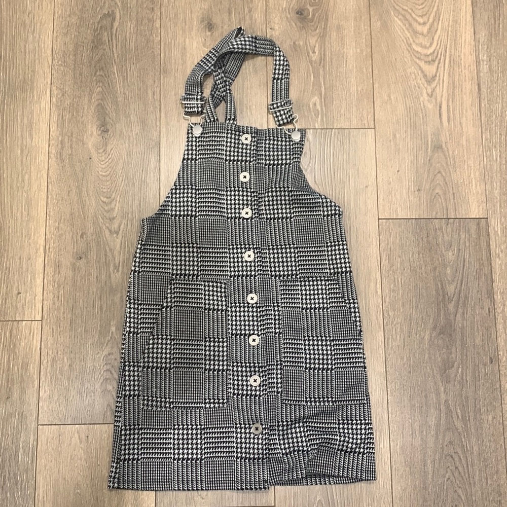 Overall dress